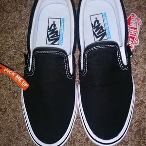 Slip on Black Vans
